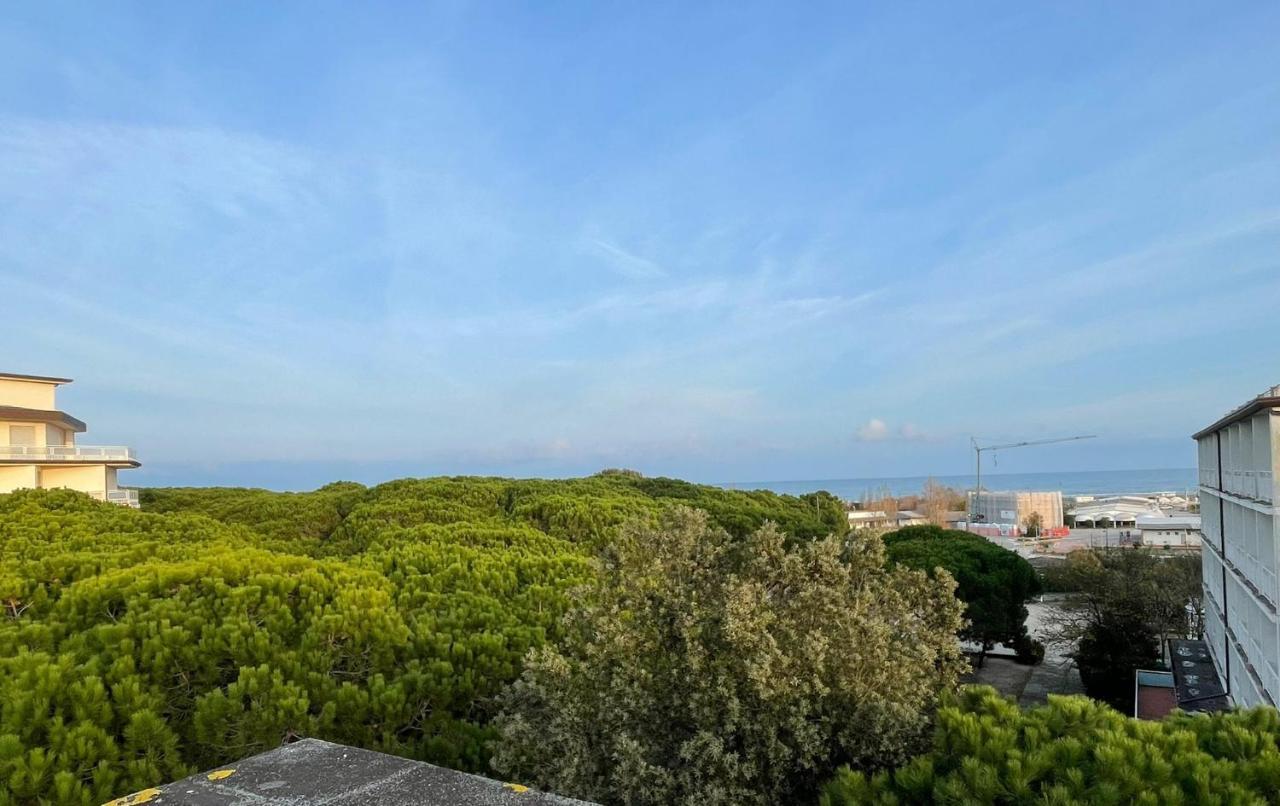 Hotel Pine Beach Rosolina Mare Zewnętrze zdjęcie