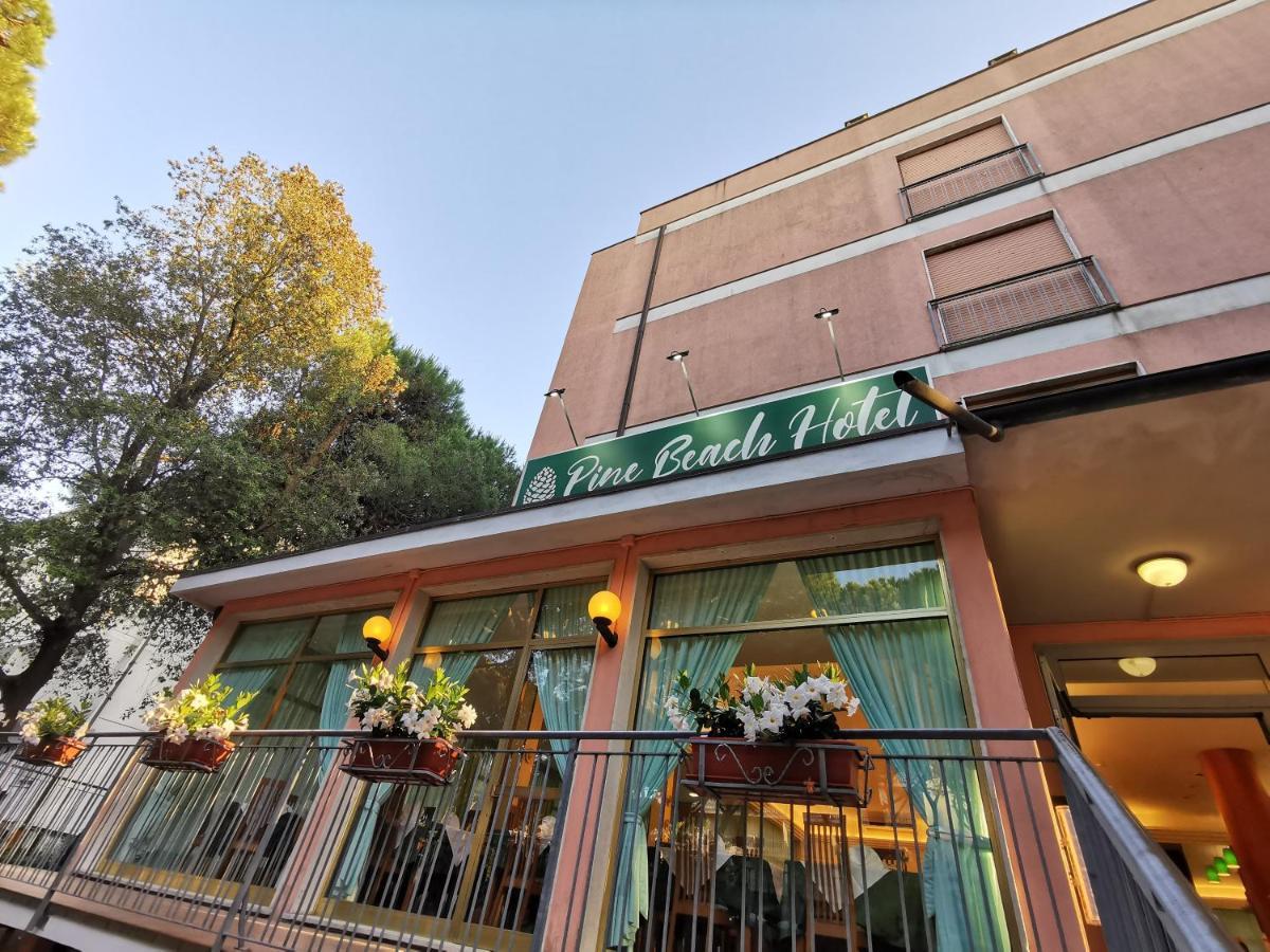 Hotel Pine Beach Rosolina Mare Zewnętrze zdjęcie
