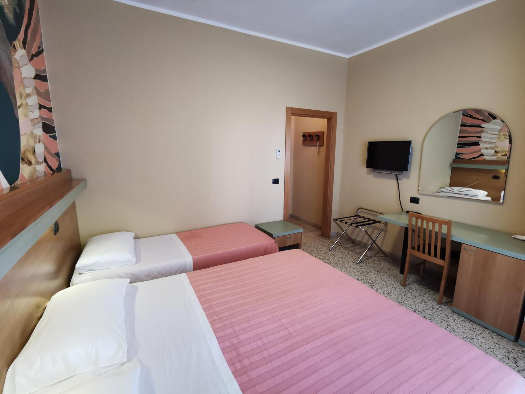 Hotel Pine Beach Rosolina Mare Zewnętrze zdjęcie